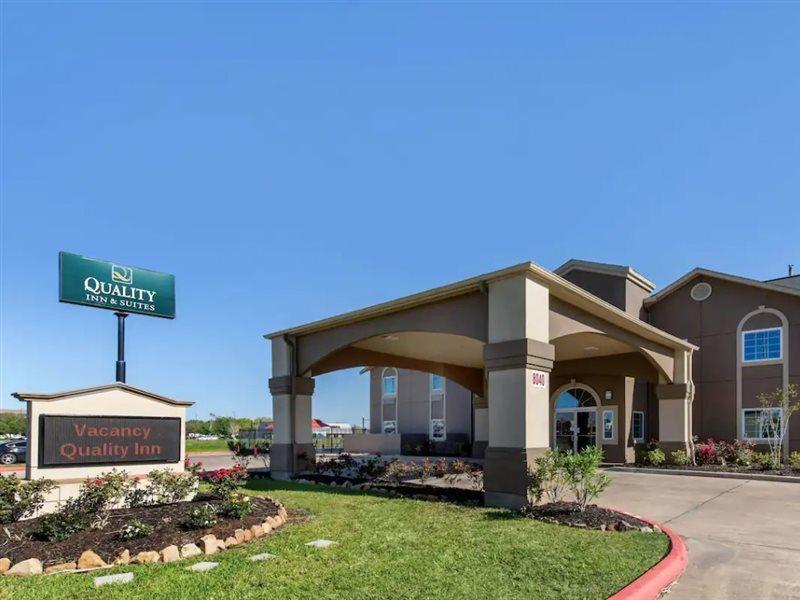 Quality Inn And Suites Port Arthur Nederland Bagian luar foto